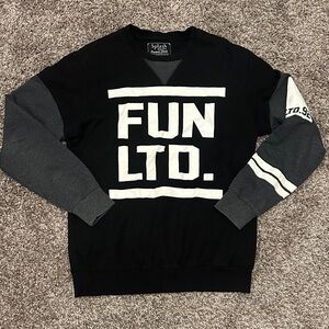 Splash Black & Gray 'FUN LTD.' Crewneck Sweater